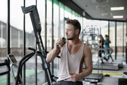 Förstå synergin mellan pre-workout och din träning